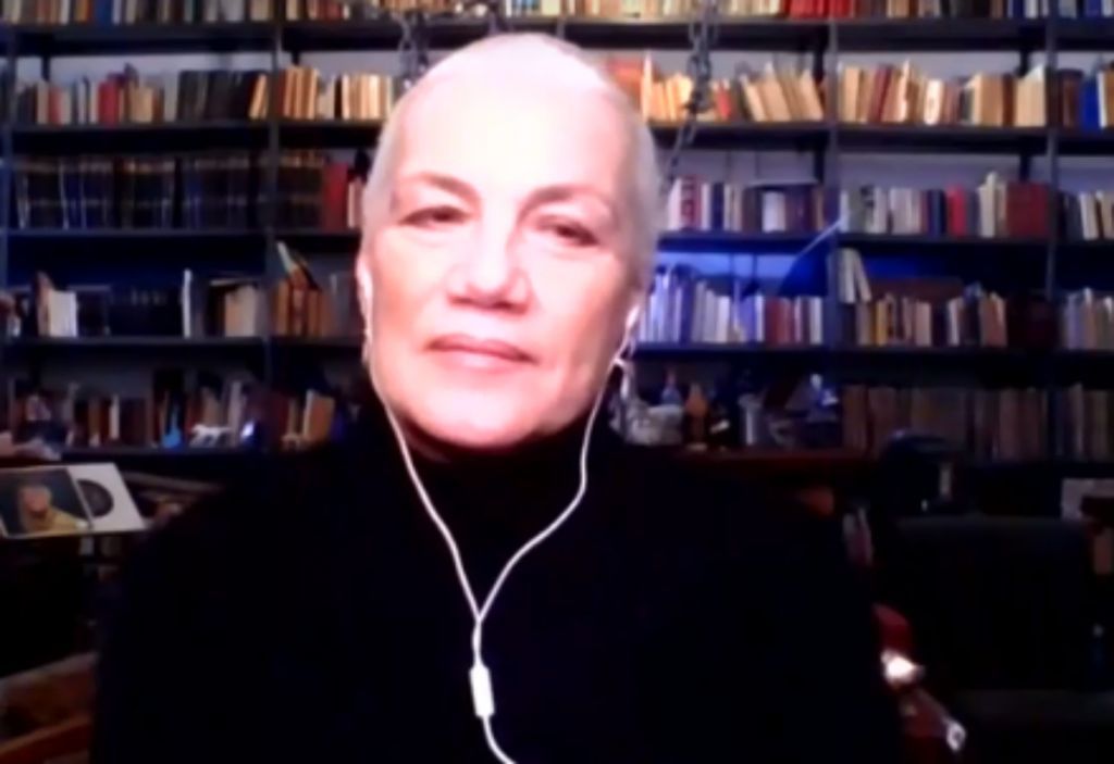 Σοκάρει η Αθηνά Παππά: «Εμένα μου επιτέθηκαν τέσσερις και με σάπισαν στο ξύλο»