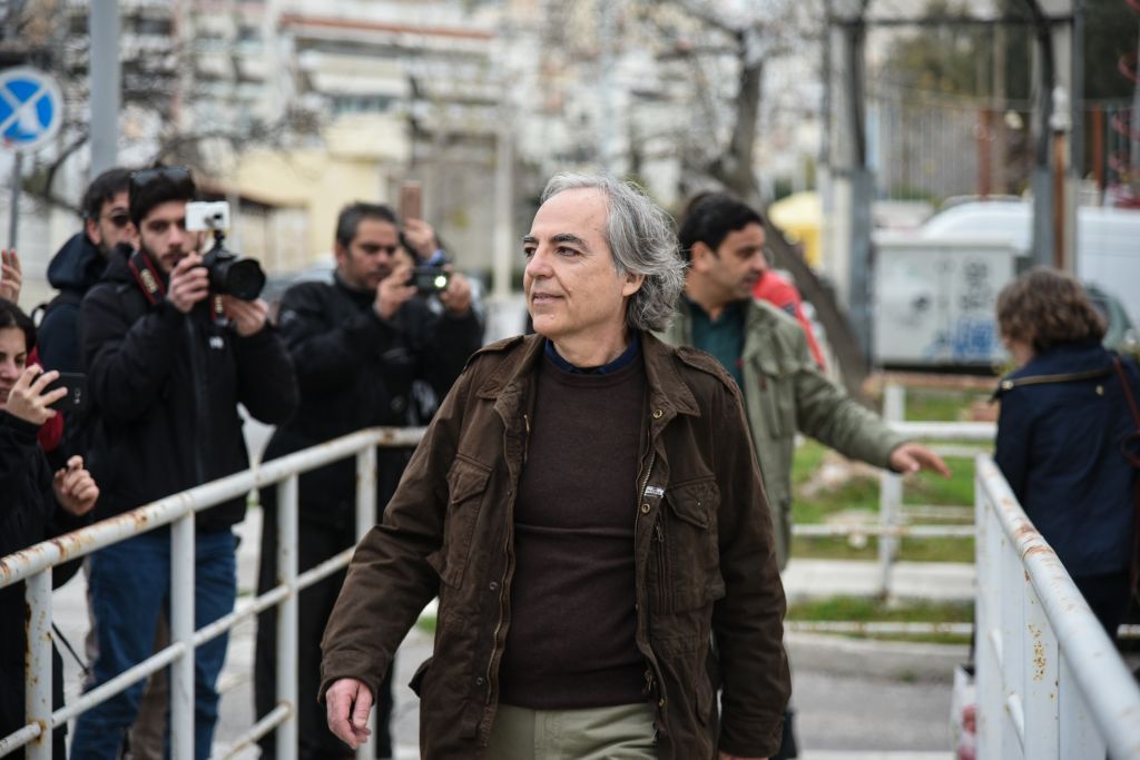 Facebook : Αυτός είναι ο λόγος που αφαιρούνται σχόλια για τον Κουφοντίνα