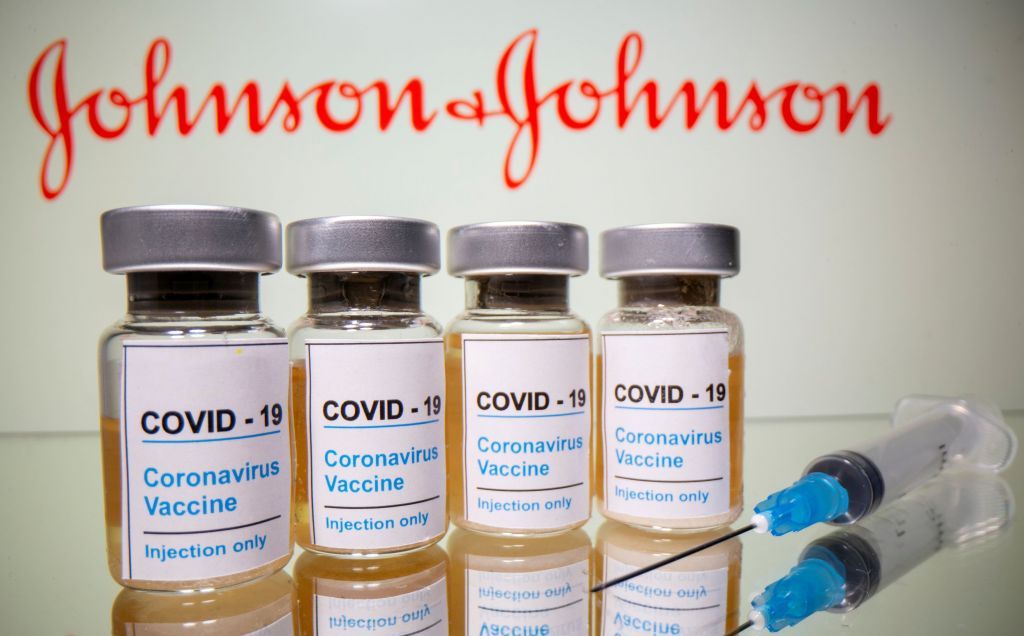 Η Johnson & Johnson υπέβαλε αίτηση για έγκριση του εμβολίου της στις ΗΠΑ