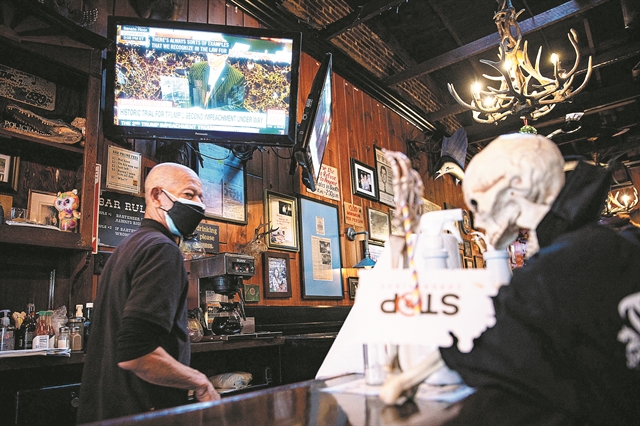 Ολοένα και πιο αγχωμένος ο Ντόναλντ Τραμπ