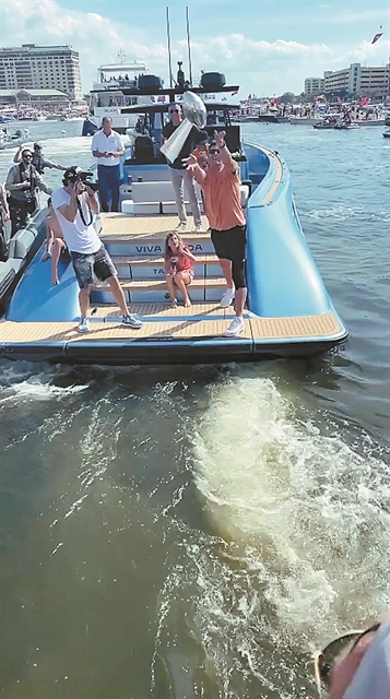 Επίδειξη πληρότητας