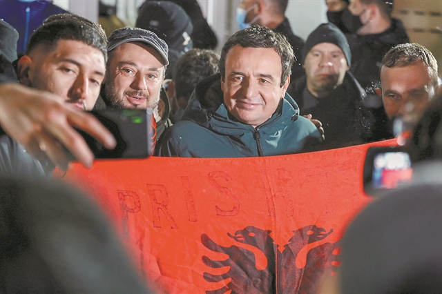 Με κοινωνική ατζέντα και εθνικιστικό οίστρο