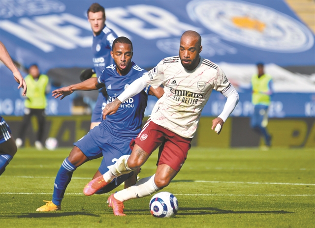 Κανονιές προς τη σωστή κατεύθυνση