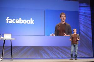 Facebook : Σχεδιάζει να αφαιρεί πλέον τις αναρτήσεις με ψευδείς ισχυρισμούς για τα εμβόλια