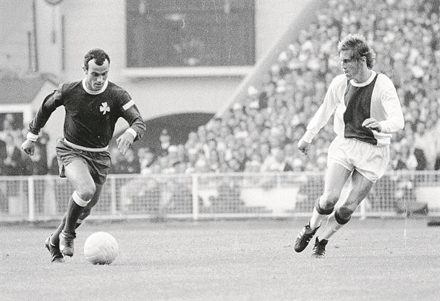 Δεκατρείς πράσινες επετειακές ιστορίες