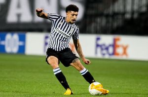 Έξαλλοι οι οπαδοί του ΠΑΟΚ με τον Αουγκούστο