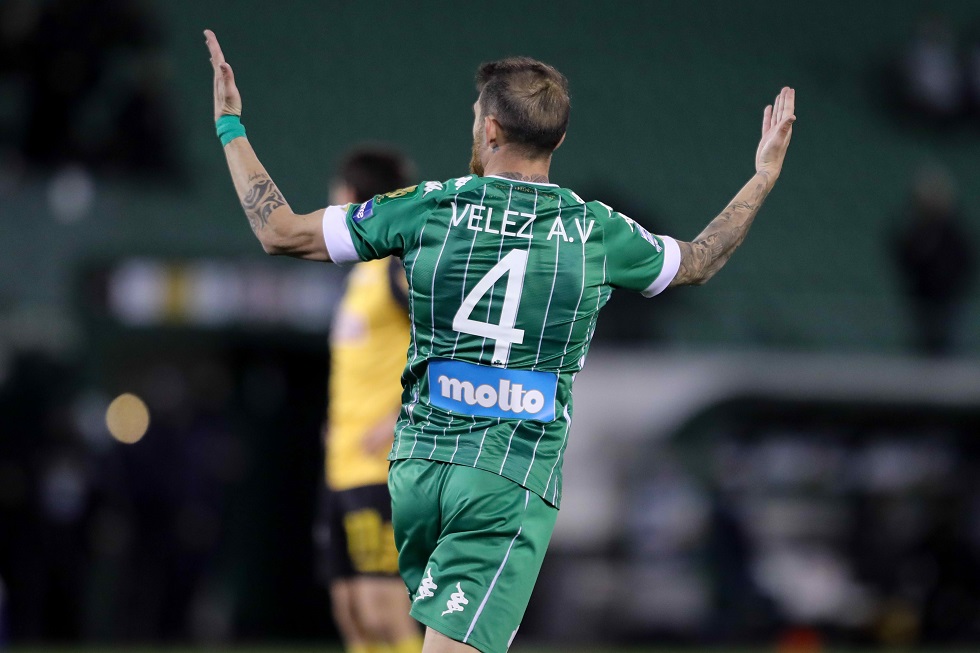Παναθηναϊκός-ΑΕΚ : 1-0 με γκολάρα από τον Βέλεθ!