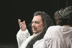 «Εξουσία σήμερα είναι τα social media»