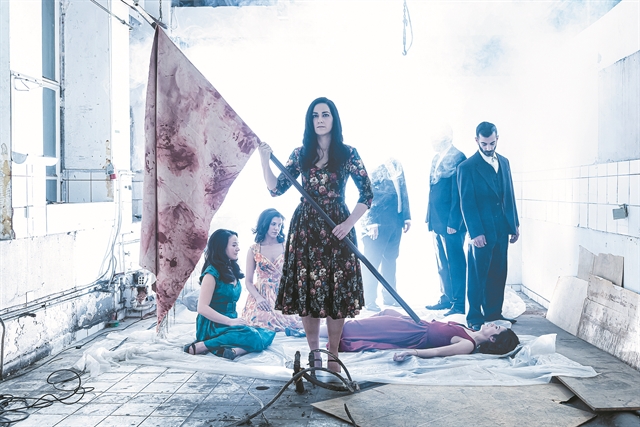 «Ο Σολωμός σχεδόν σου υπαγορεύει τον ρυθμό»