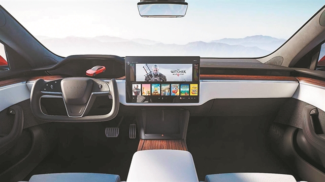 Χωρίς λεβιέ ταχυτήτων τα νέα Tesla