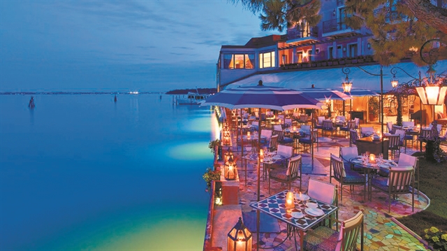 Ρίο ντε ζανέιρο, Πάτρα, Βενετία και «Cipriani»