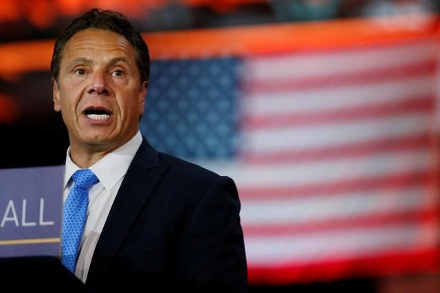 Άλλη μία γυναίκα κατηγορεί τον κυβερνήτη της Νέας Υόρκης για σεξουαλική παρενόχληση