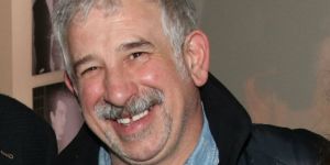 Πέτρος Φιλιππίδης : Φτάνουν τις 100 οι καταγγελίες – Δικηγόροι του γυρίζουν την πλάτη