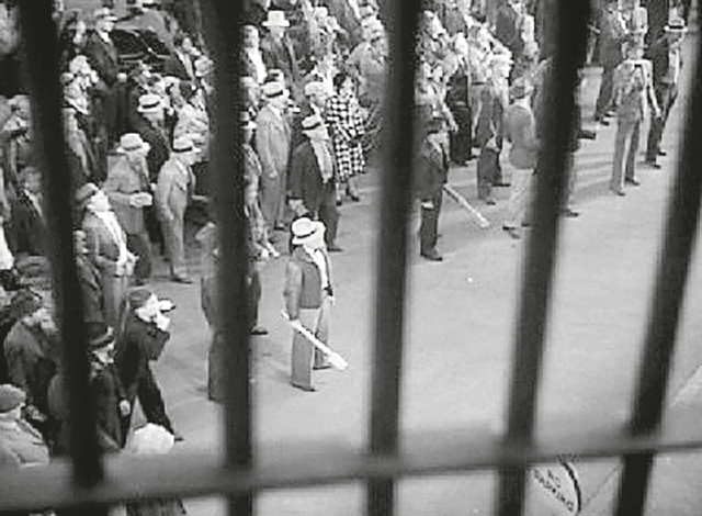 Ο διαδικτυακός νόμος του Λιντς