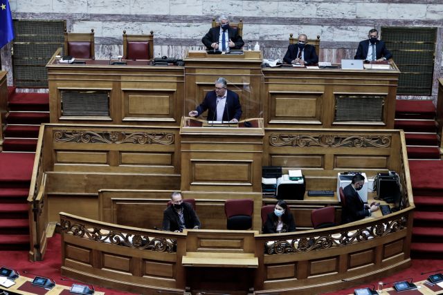 Οργή Κουτσούμπα κατά Λαζαρίδη για τον Βελουχιώτη