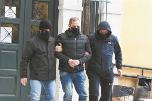 Σε δύο στρατόπεδα ο ΣΥΡΙΖΑ για την υπόθεση Λιγνάδη