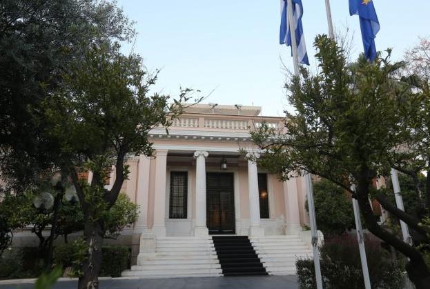 Μαξίμου : Θρασύδειλοι τραμπούκοι αυτοί που έκαναν την επίθεση