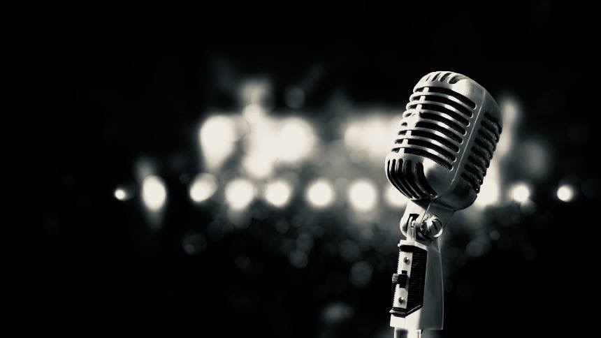 Απίστευτο! Στο «κόκκινο» Ρέθυμνο έκαναν γλέντι με 200 καλεσμένους και… live μουσική