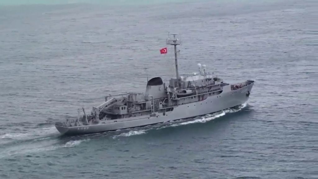 Η Τουρκία βγάζει στο Αιγαίο το ερευνητικό πλοίο «Τσεσμέ»