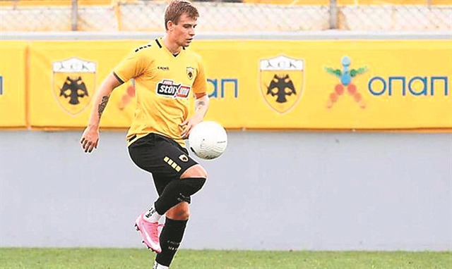 Σφραγίζει την πρόκριση με «φρέσκα» πρόσωπα