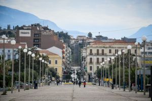 Κοροναϊός : Καθολικό lockdown στην Αχαΐα εισηγήθηκε η Επιτροπή