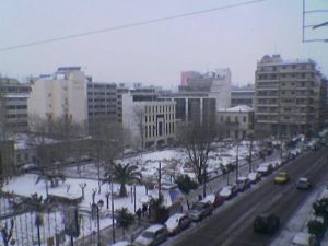 Ο Δήμος Πειραιά παρατείνει τη λειτουργία θερμαινόμενου χώρου στα Καμίνια για την προστασία των πολιτών