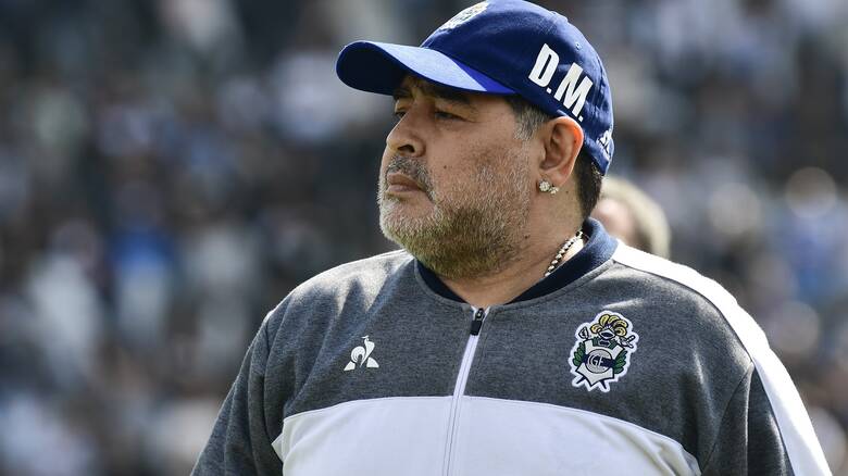 Μαραντόνα : Του έριχναν υπνωτικά στην μπίρα για να μην τους ενοχλεί