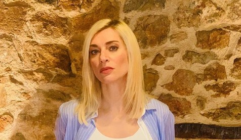 Ζέτα Δούκα: Με έναν υπαινιγμό δίνει συνέχεια στα περί «αυτογκόλ» του Καφετζόπουλου