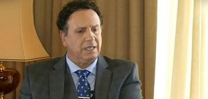 Ρώμας για δημοσιεύματα : Ο άνθρωπος αυτός είναι διεστραμμένος