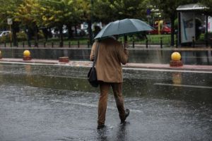 Με βροχές και καταιγίδες έφτασε ο Φεβρουάριος