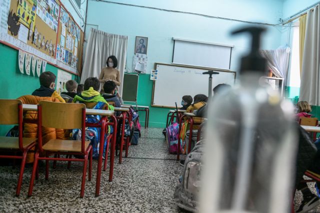 Εξαδάκτυλος : Σαφέστατα το άνοιγμα των σχολείων αύξησε τα κρούσματα