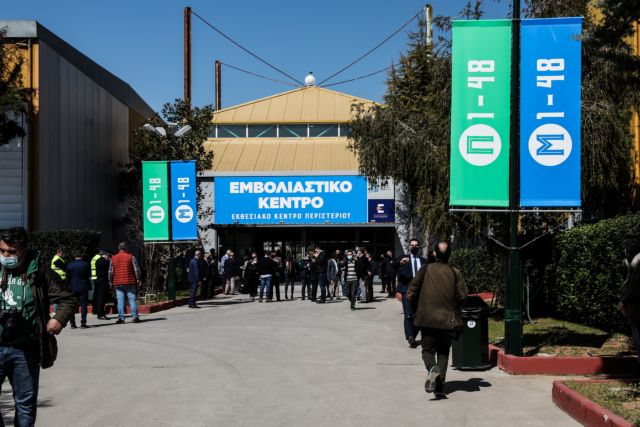 Εμβόλιο κοροναϊού : Κάθε πότε θα χρειάζεται υπενθυμιστική δόση;