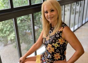 Επιμένει η Τέτα Καμπουρέλη : Ο σύζυγός μου είναι θύμα – Πρέπει να χρεωθεί ένας άνθρωπος που υποτίθεται έχει ποινικό μητρώο