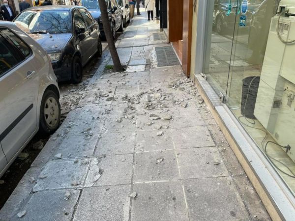 Σεισμός στην Ελασσόνα: Απεγκλωβίστηκε ο άνδρας στο Μεσοχώρι