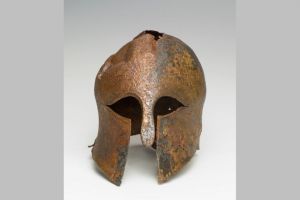 Ελληνική περικεφαλαία των Περσικών Πολέμων βρέθηκε στο Ισραήλ