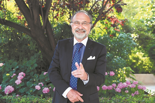 Η «κατάρα» χτύπησε και τους Ντασό