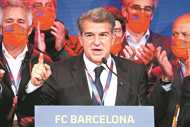 «Μην αποκλείετε τίποτα»