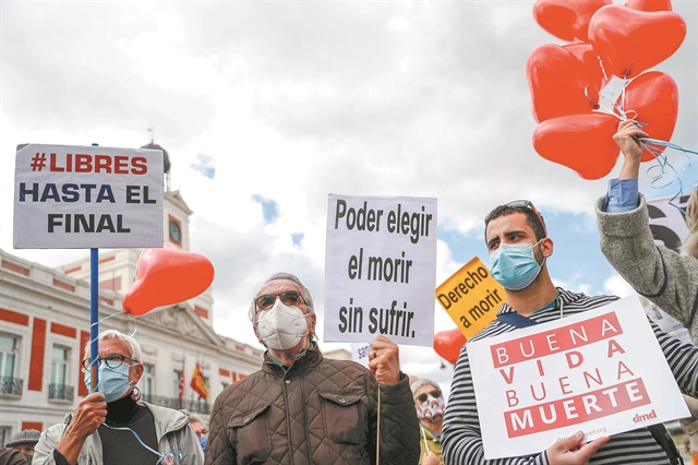 Οριστικά νόμιμη και στην Ισπανία η ευθανασία