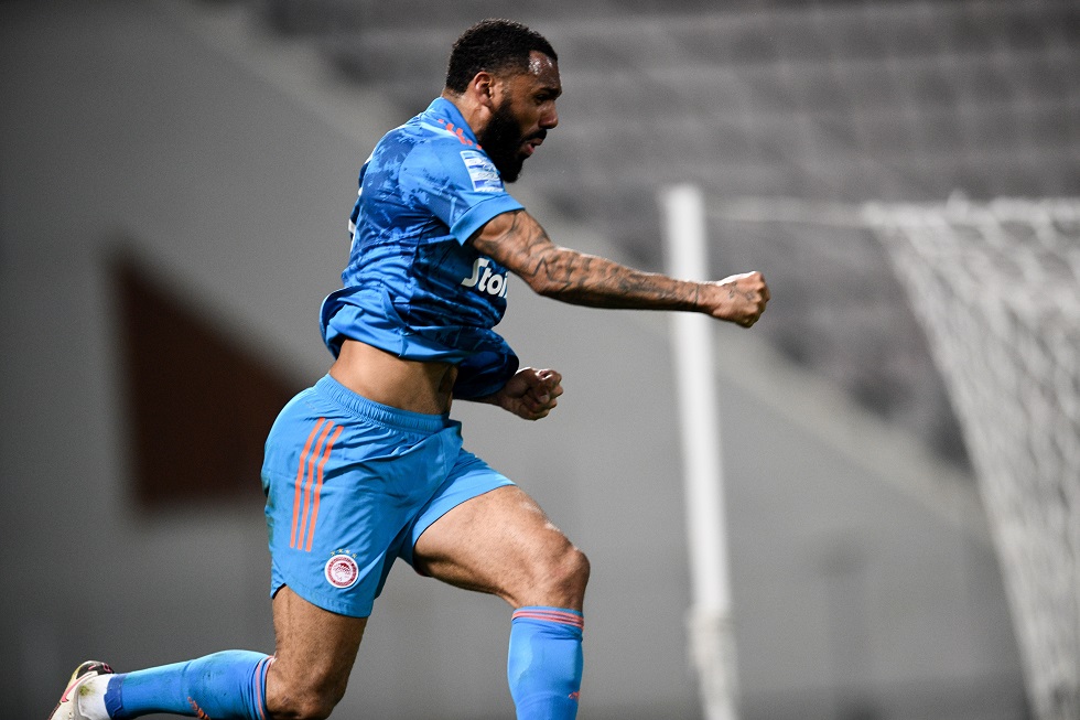 Βαρούχας : Κανονικό το γκολ του Εμβιλά στον Βόλο