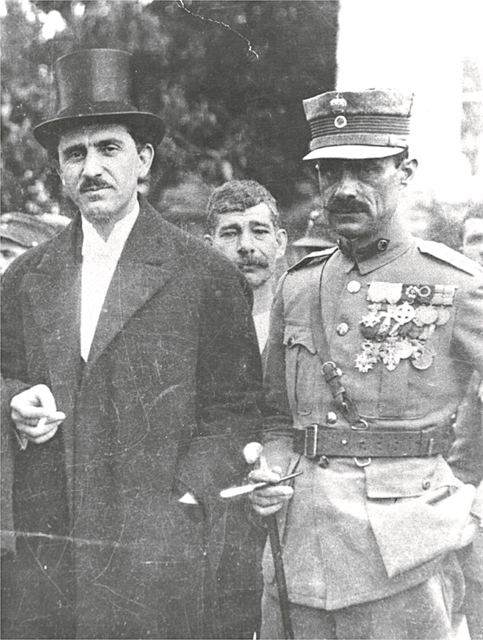 Ποιος φοβάται το «ακραίο Κέντρο»;