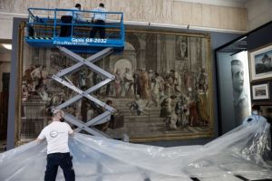 Στη Βουλή η περίφημη «Σχολή των Αθηνών» του Ραφαήλ