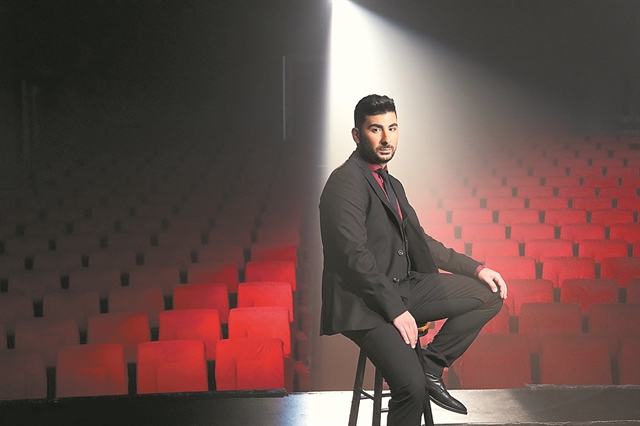 «Είναι τιμή μου που με συγκρίνουν με τον Παντελή»