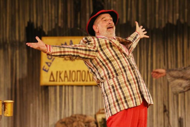 Η κατρακύλα του Φιλιππίδη από τις πιο λαμπερές σκηνές στο γραφείο του ανακριτή