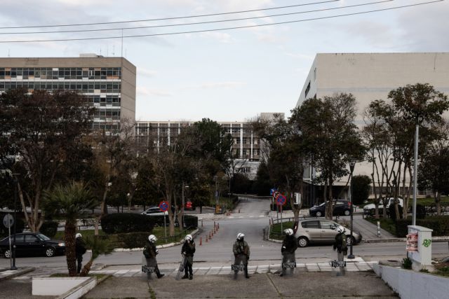 Η Κεραμέως για την εκκένωση της κατάληψης στο ΑΠΘ : Επανέρχεται η ομαλότητα