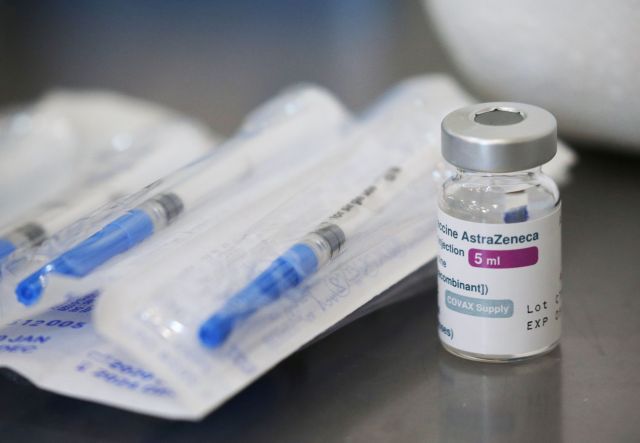 Astrazeneca : Συνεχίζεται κανονικά στην Ελλάδα ο εμβολιασμός