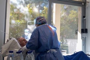 Διχάζει τους γιατρούς η επίταξη