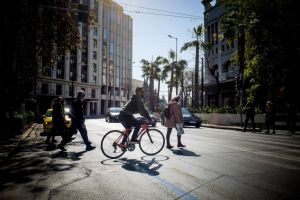 Lockdown : Το άνοιγμα της αγοράς στις 29 Μαρτίου πάει… περίπατο