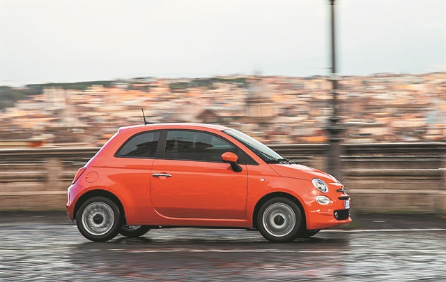Νέες εκδόσεις για το Fiat 500
