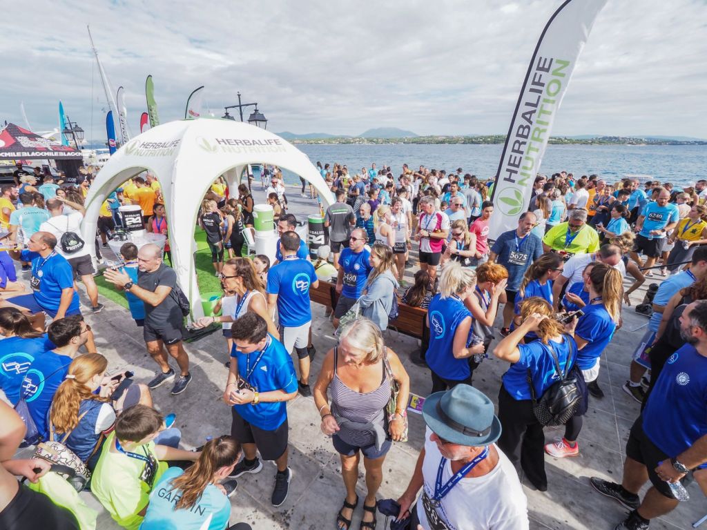 Λαμπαδηδρομία για τα 10 χρόνια Spetses Mini Marathon και τα 200 χρόνια από την Ελληνική Επανάσταση
