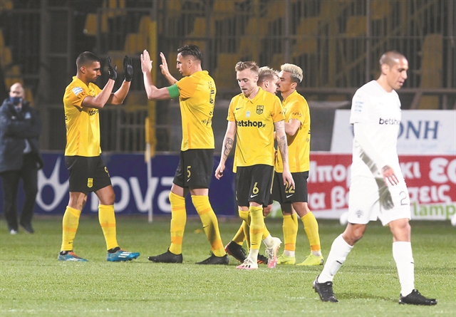 Δεύτερος, 41 χρόνια μετά!